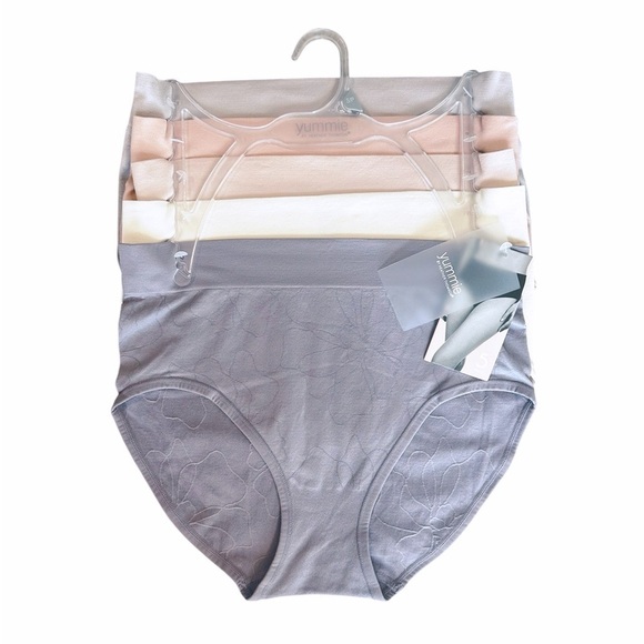 Yummie 5-PK Seamless Briefs Panties - Picture 2 of 7